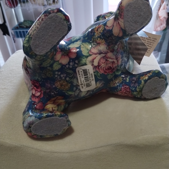 Vintage Porcelain Patchwork Puppy by Joan Baker - Picture 9 of 11